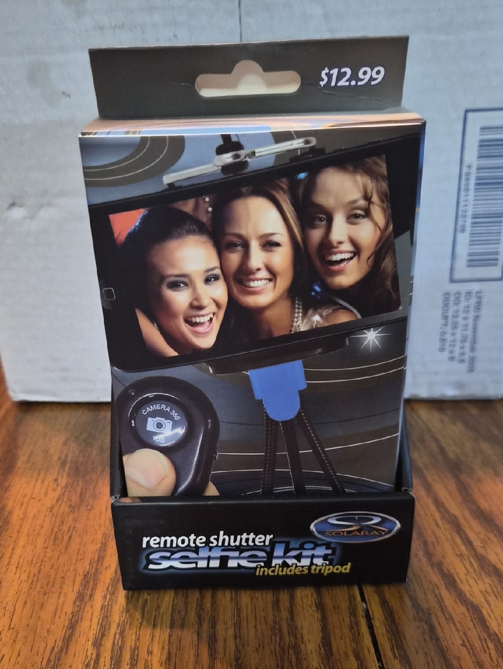 Remote Shutter Selfie Kits w/Tripod. Lowed Price to 4 Kits 4 $7.00.